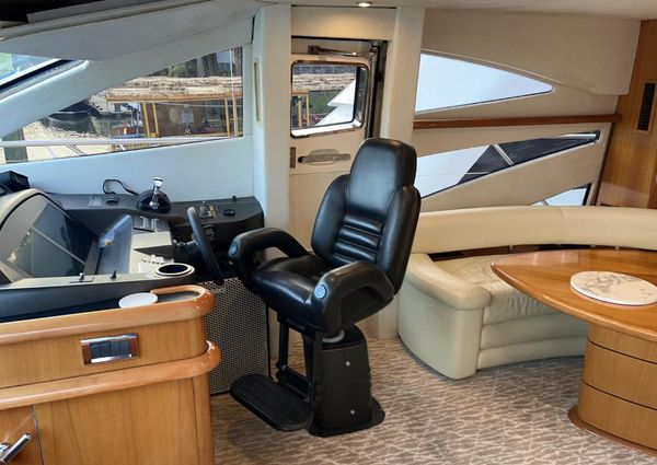 Sunseeker 64 Manhattan image