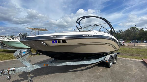 Yamaha Boats 242 Limited S 