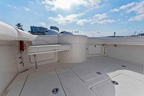 Mag Bay 33 Center Console image