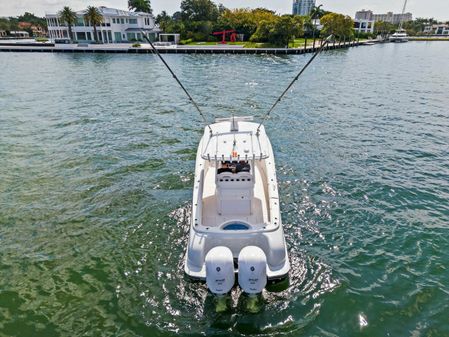 Mag Bay 33 Center Console image