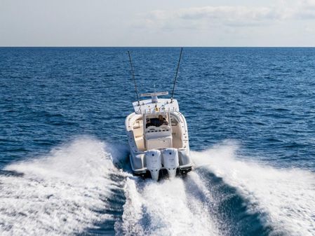 Mag Bay 33 Center Console image