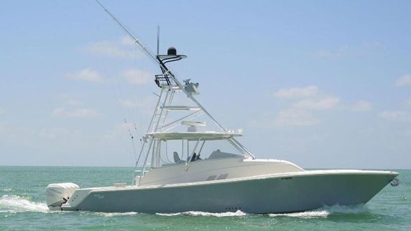SeaVee 430 Fish-Around