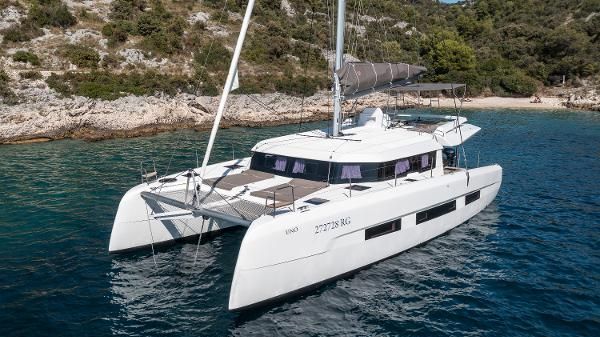 Dufour Catamarans 48 