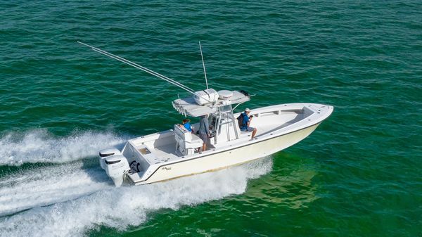 SeaVee 32