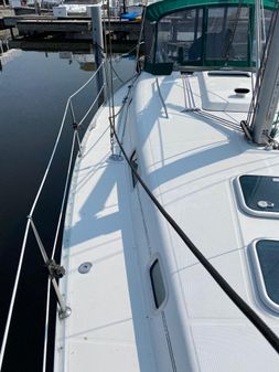 Beneteau 361 image