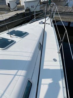 Beneteau 361 image