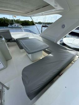 Azimut 64 Fly image