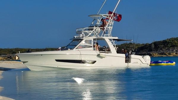 Boston Whaler 420 Outrage 