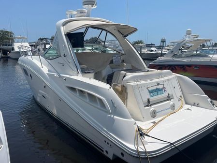 Sea Ray 350 Sundancer image