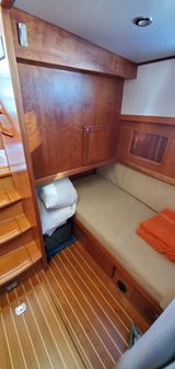 Sabre 36-FLYBRIDGE-SEDAN image