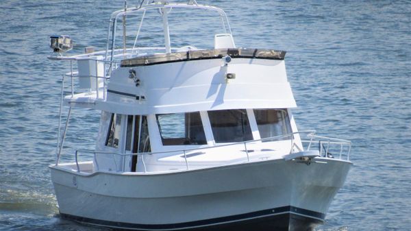 Mainship 390 Trawler