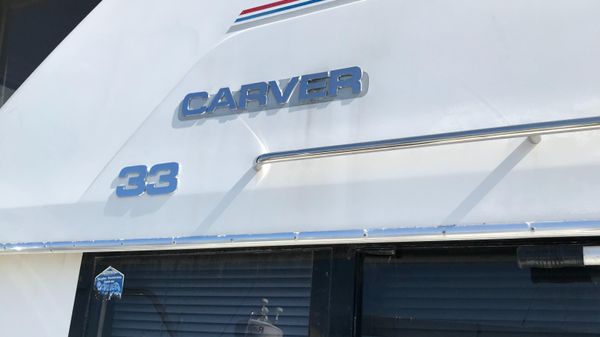 Carver Aft Cabin33 
