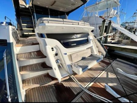 Fairline SQUADRON-68 image