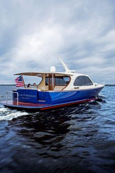 Palm Beach Motor Yachts PB52 image
