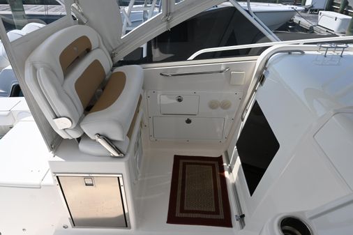 Edgewater 335 Express image