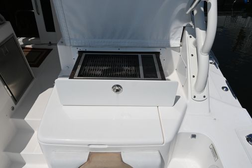 Edgewater 335 Express image