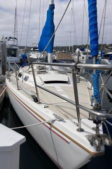 Catalina 30 image