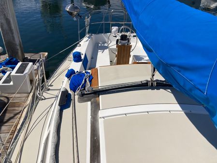 Catalina 30 image