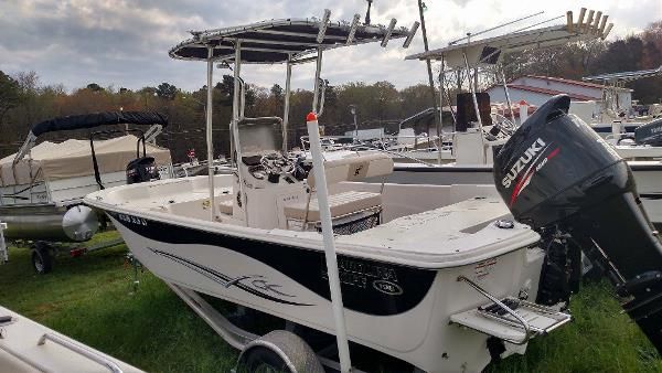 Carolina Skiff DLV 198 - main image