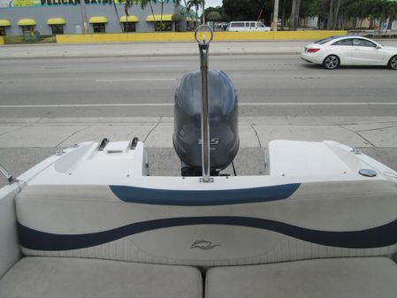 Rinker 18QX-BR image