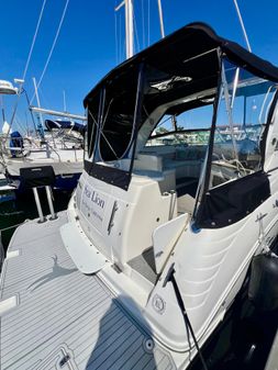 Rinker 320 Express Cruiser image