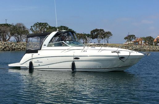 Rinker 320 Express Cruiser image