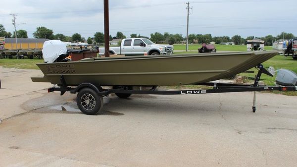 Lowe Roughneck RX1760 Tiller