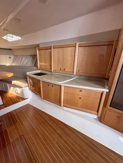 Intrepid 475 Sport Yacht image