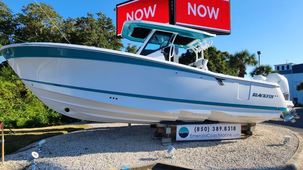 Blackfin 302 CC