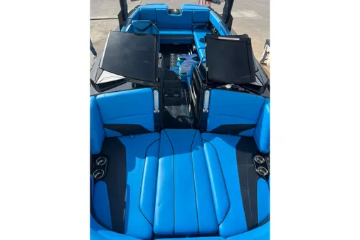 Malibu Wakesetter 24 MXZ image