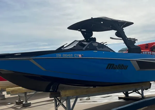 Malibu Wakesetter 24 MXZ image