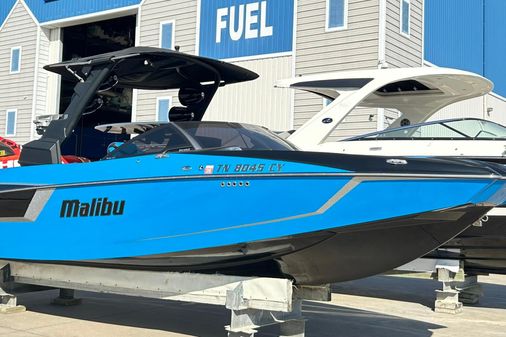 Malibu Wakesetter 24 MXZ image