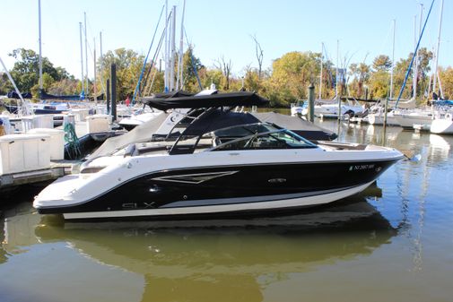 Sea Ray 250 SLX image