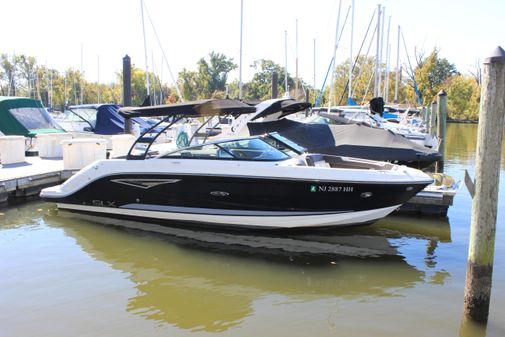 Sea Ray 250 SLX image