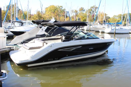 Sea Ray 250 SLX image