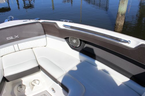 Sea Ray 250 SLX image