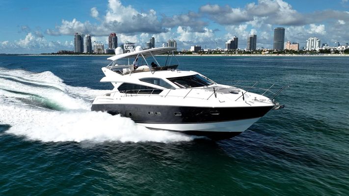 Sunseeker Manhattan 64 - main image