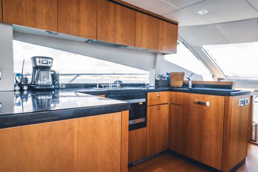 Sunseeker Manhattan 64 image