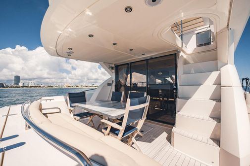 Sunseeker Manhattan 64 image