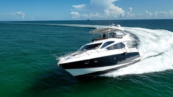 Sunseeker Manhattan 64 image