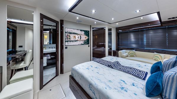 Sunseeker 95 Yacht image