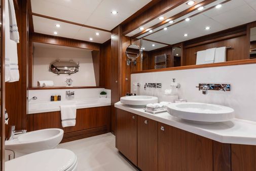 Sunseeker 40 Metre Yacht image