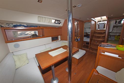 Beneteau Oceanis 41 image