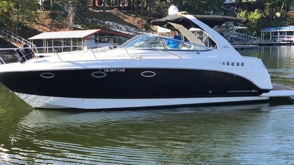 Chaparral 330 Signature
