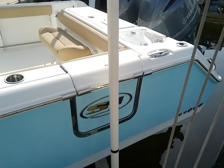 Sea Hunt Gamefish 27 image