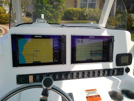 Sea Hunt Gamefish 27 image