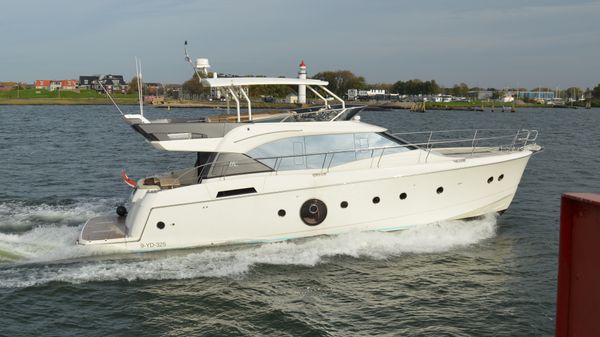Beneteau MC6
