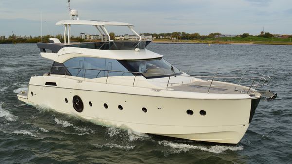 Beneteau MC6