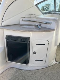 Sea Ray 320 Sundancer image