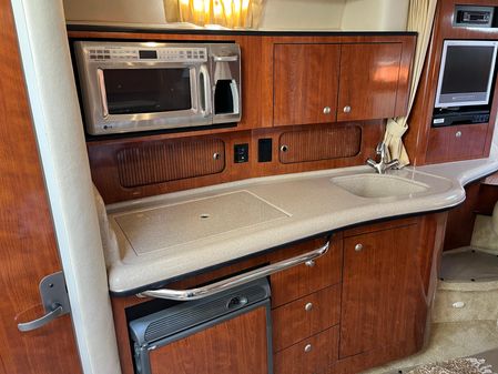 Sea Ray 320 Sundancer image